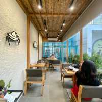 cafe by IT'S READY SPACE