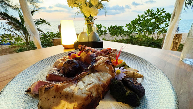 An Unforgettable Stay at Le Méridien Phuket Mai Khao Beach Resort