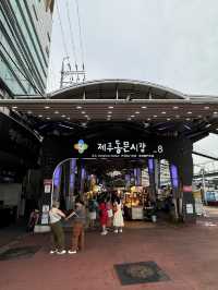 【韓国旅行】済州島／活気溢れる東門在来市場で食べ歩き