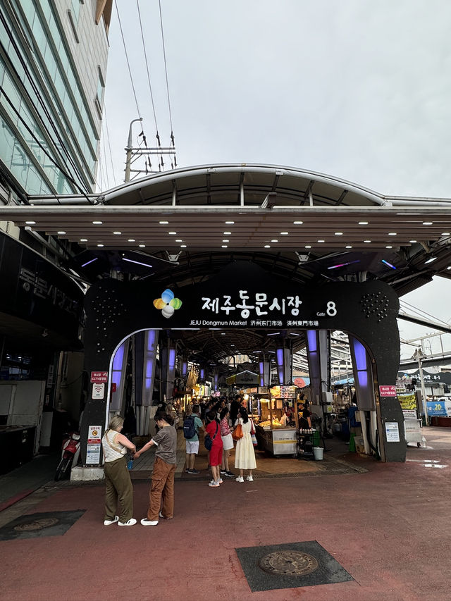 【韓国旅行】済州島／活気溢れる東門在来市場で食べ歩き