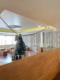 TRUST Cafe and Studio👀🎄