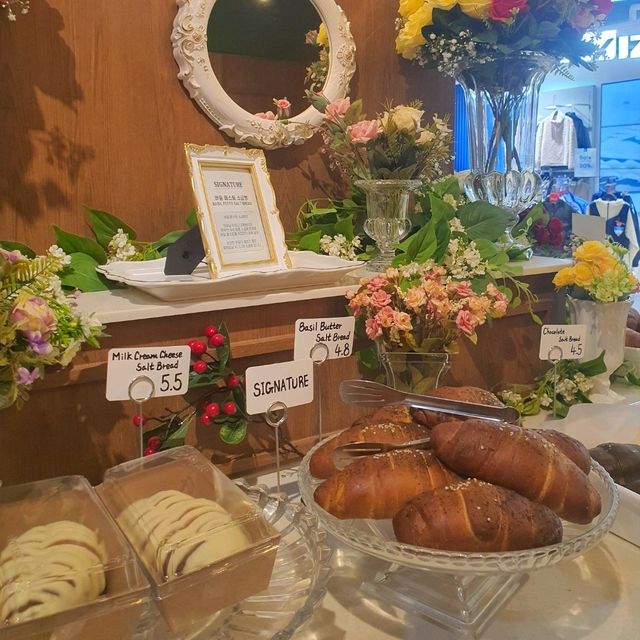 영등포 타임스퀘어 쫀득크림라떼 맛집.콜렉티보