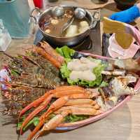 孫太太嚴選超市火鍋桃園店 ，帝王蟹&A5和牛自由