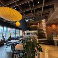 高雄大立百貨公司1樓蔦屋書店的美食餐廳（茶屋）輕食非吃不可