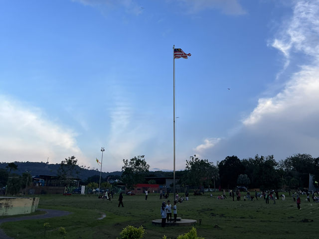 Darulaman Lake Park: A Family-Friendly Spot in Jitra, Kedah
