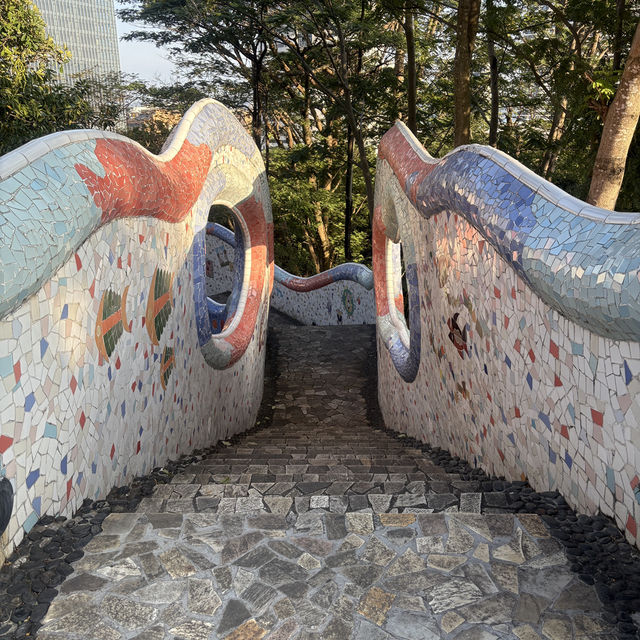 深圳海山公園西班牙建築、燈塔圖書館、鹽田港碼頭 深圳海山公園西班牙建築、燈塔圖書館、鹽田港碼頭