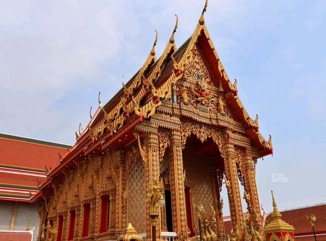 วัดบางพลีใหญ่กลาง ไหว้หัวใจพระนอน