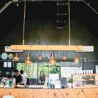 Lhong Pah Café