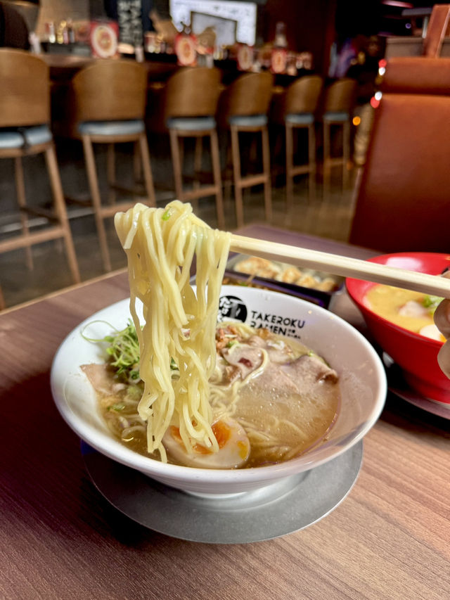 有水準拉麵店🍜