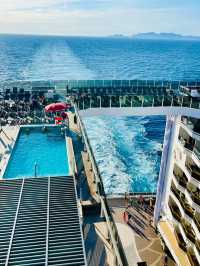 🚢✨ Sail to Capri on MSC World Europa! 🇮🇹🏝️ 
