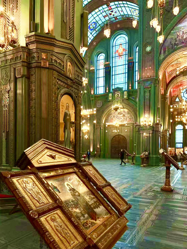 Moscow’s Monument to Faith and History