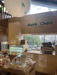 【韓国🇰🇷弘大カフェ】Avek cheri アベックシェリー