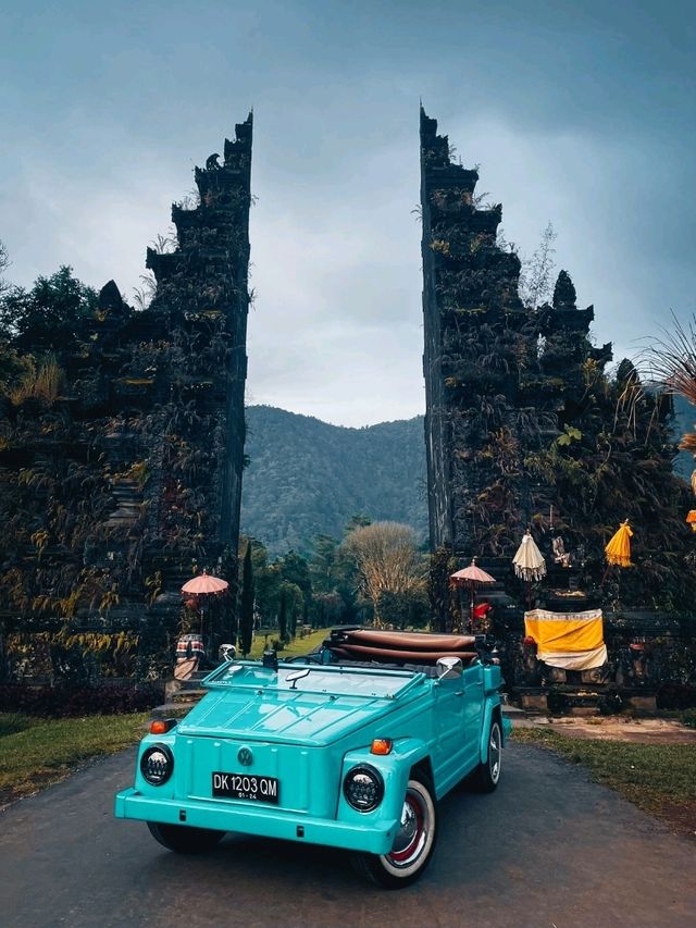 A UNIQUE EXPERIENCE RIDING CLASSIC CARS IN BALI.