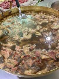 ก๋วยเตี๋ยวเนื้อย่านถนนพระอาทิตย์