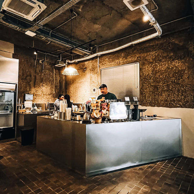 Folly Coffee in BSD