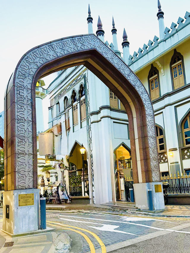 Masjid Sultan: A Historic Gem in the Heart of Singapore