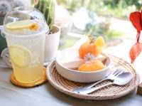 TamSook Cafe' & Bistro