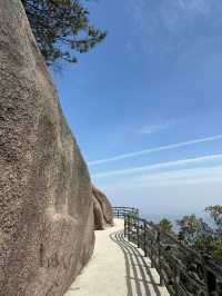考驗想像力的山景:江西上饒靈山