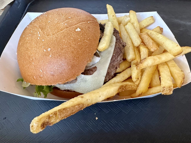 フロリダ🇺🇸 Richter's Burger Company