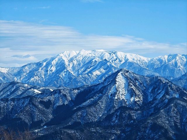 Yuzawa ภูเขาหิมะใกล้โตเกียว