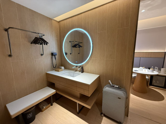 รีวิว Ji Hotel Shanghai People's Square