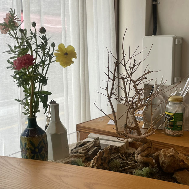 서울 서대문구 / 주말만 문 여는 커피가 맛있는 카페 퇼커피