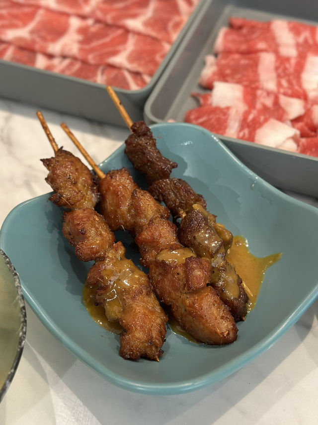 泰式火鍋雞煲任點任食