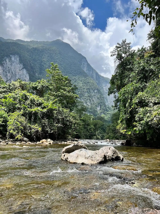 Gunung Mulu National Park