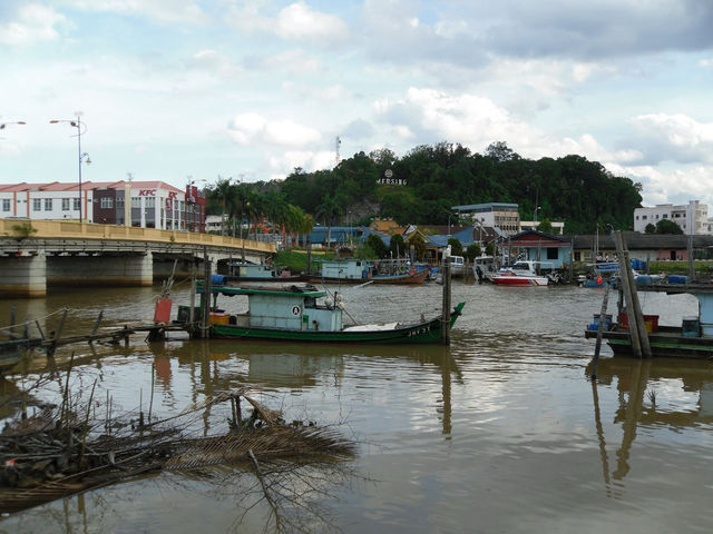 Exploring Mersing Esplanade & Mersing River: Johor's Scenic Coastal Escape