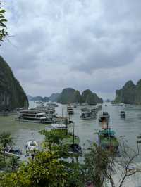 🇻🇳 Halong Bay – Part 2: Light, Stone, and Water — A Landscape That Changes You 🌊⛰