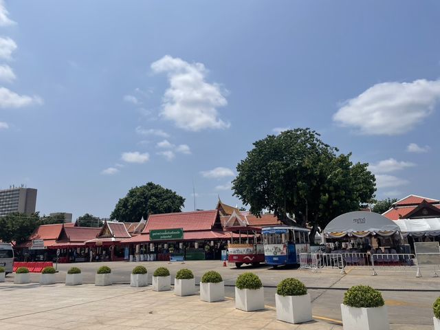 วัดพระศรีรัตนมหาธาตุวรมหาวิหาร : พิษณุโลก