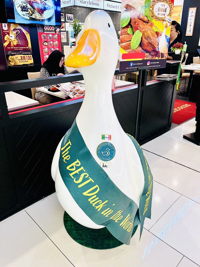 The Travelling Duck – Home of the Crispiest Duck in Town