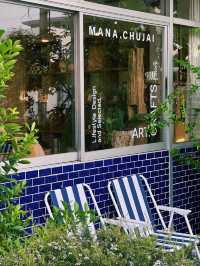 Mana.Chujai (มานะชูใจ) เป็นคาเฟ่สไตล์โฮมมี่