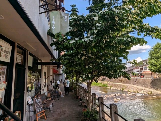 高山 | haiz coffee 宮川朝市對面的文青工業風河景咖啡
