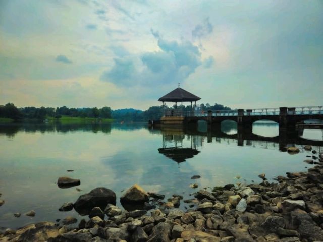 Peaceful Family Day at Lower Peirce Reservoir
