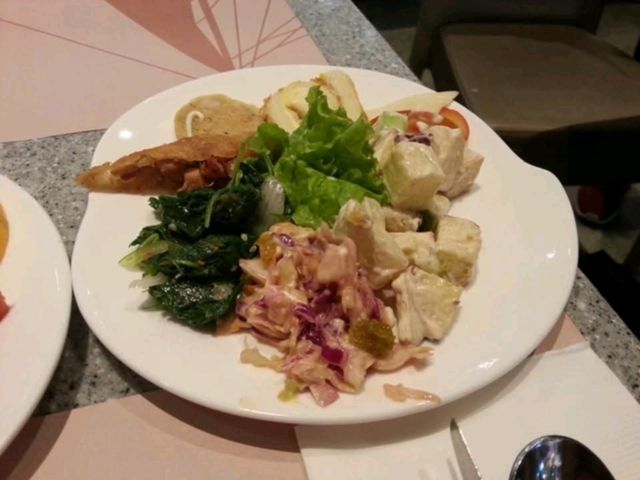 Buffet on your Birthday at Vikings