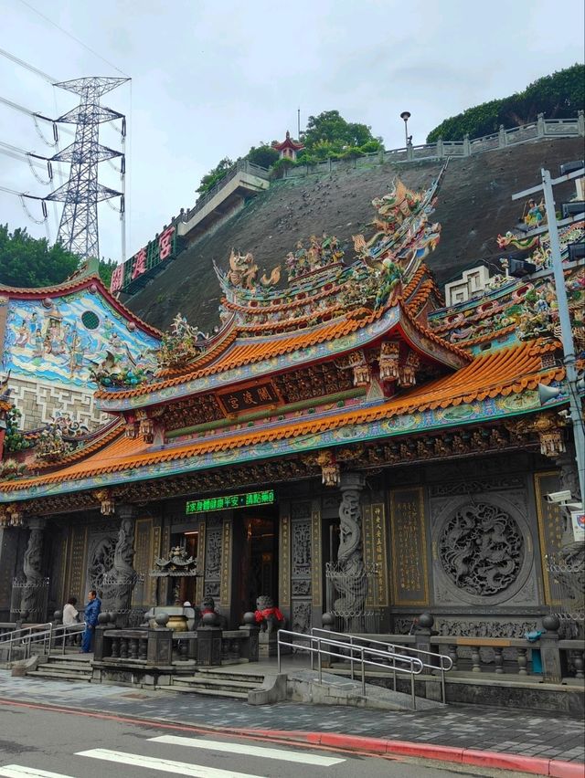 關渡宮：淡水河畔的古老信仰與絕美風光