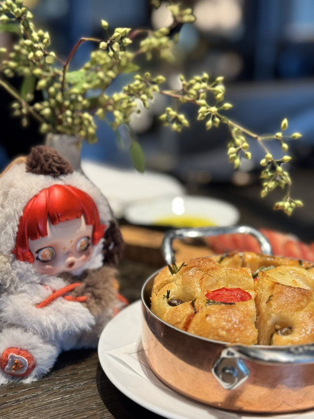 Arva Aman Nai Lert Bangkok今年四月剛開業的曼谷奢華酒店榜首的fine dining