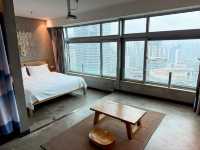 โรงแรมกลางเมืองฉงชิ่ง Qimen Theme Hotel