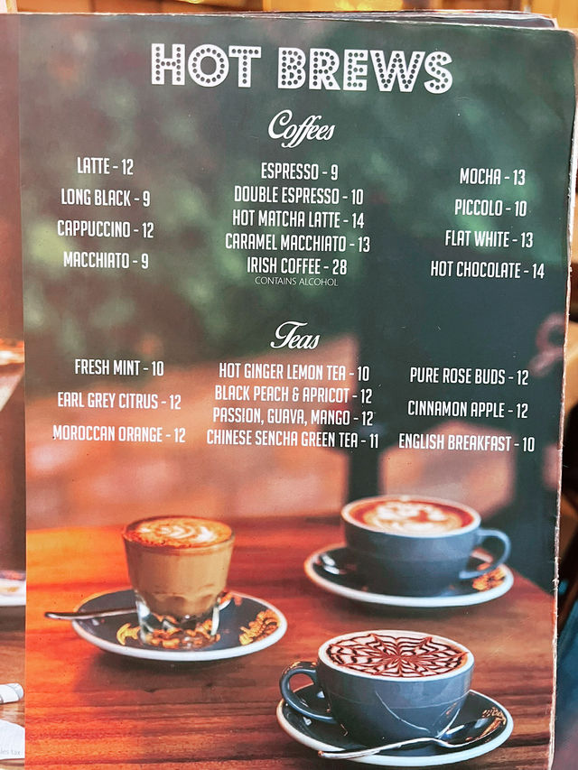 Gravy Baby KL – The Perfect Spot to Dine, Unwind, and Sip in Style