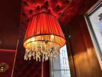【カフェ ザッハー｜Café Sacher Wien｜本場のザッハトルテ発祥の名店🍫☕】