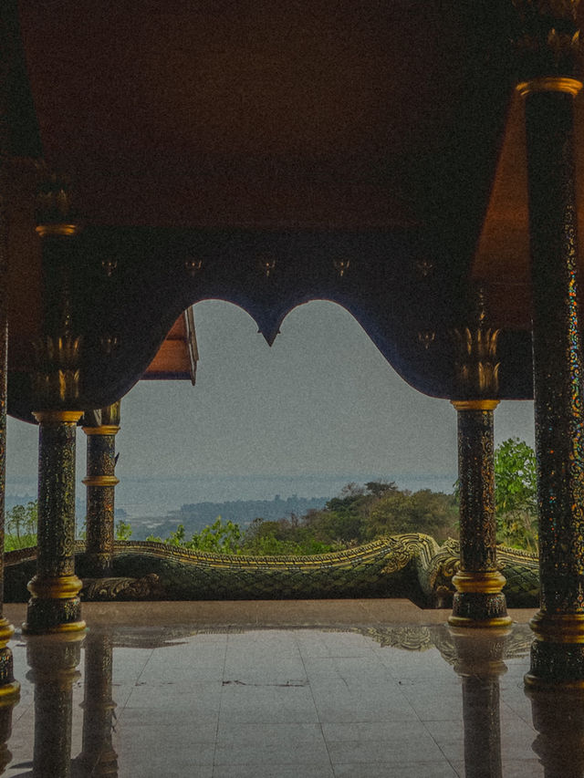 วัดสิรินธรวราราม(ภูพร้าว) จังหวัดอุบลราชธานี
