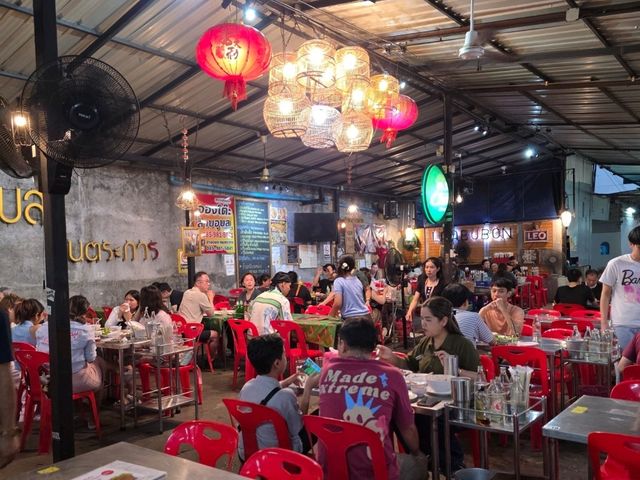 Laab Ubon Kontrakran – Bangkok’s Spicy Hidden Spot Loved by Locals! 
