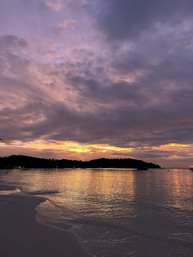 Party or Peace? Find Both on Koh Rong