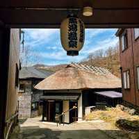 ♨️【秋田・黒湯温泉】秘湯の名湯で心も体も癒される自然の温泉旅