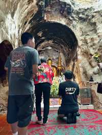 Wat Umong thriving meditation center of 13th century 