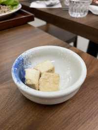 素造多國色