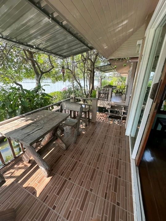 บ้านตุ่มรีสอร์ท/อัมพวา