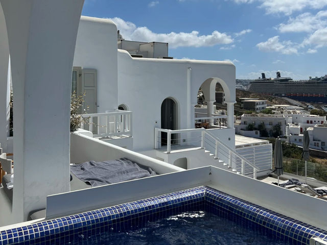 My Top 5-Star Hotel Recommendation: Croco Mykonos 🏨