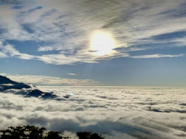 鵝公髻山步道看幸福雲海去